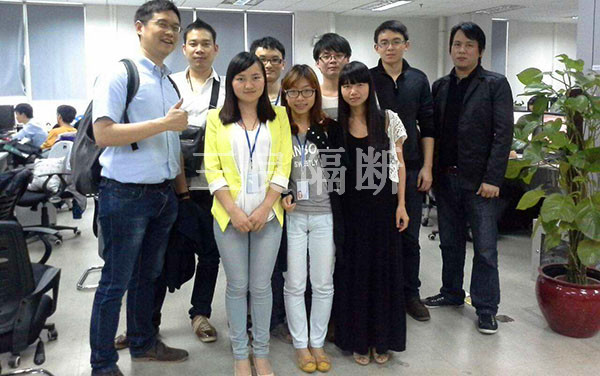 成都辦公室隔墻加工公司團隊風采