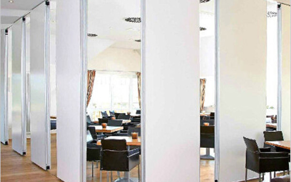 重慶移動(dòng)隔斷