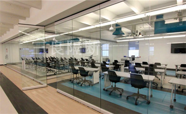 重慶辦公室隔墻